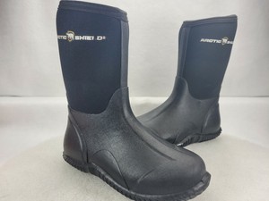arctic shield rain boots