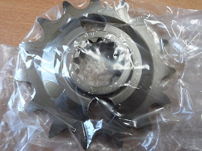 デューティー　15ポンド OEM NOS Kawasaki Output Sprocket 15T 1983-1984 ZX1100 GPz 13144