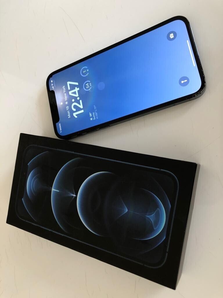 Apple iPhone 12 Pro - 256GB - Graphite (Unlocked) LISTED FOR Apple iPhone 12 Pro - 256GB - Graphite (Unlocked) LISTED FOR