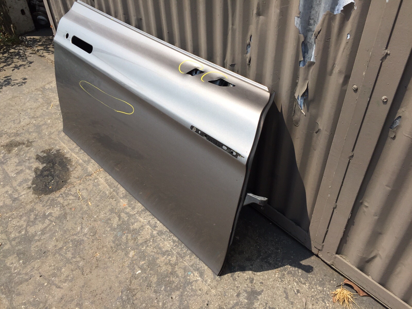 2012 Front Right Passenger Door Shell OEM Aston Martin Rapide