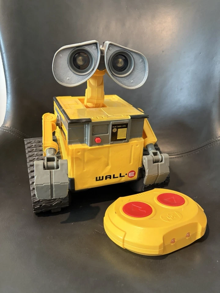 Robot de control remoto Disney Pixar WALL-E Foto 2 de 4