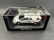 Auto Art 1/32 Slot Racing Lamborghini Countach 5000 S