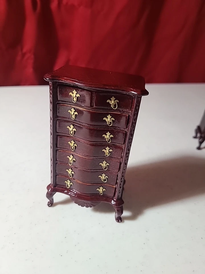 Bespaq 1:12比例娃娃屋微缩模型高男孩和短胸 — 第 2/4 张图片