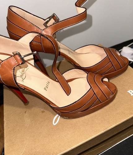 Tan Peep Toe Christian Louboutin Size 38 1/2 - Picture 3 of 5