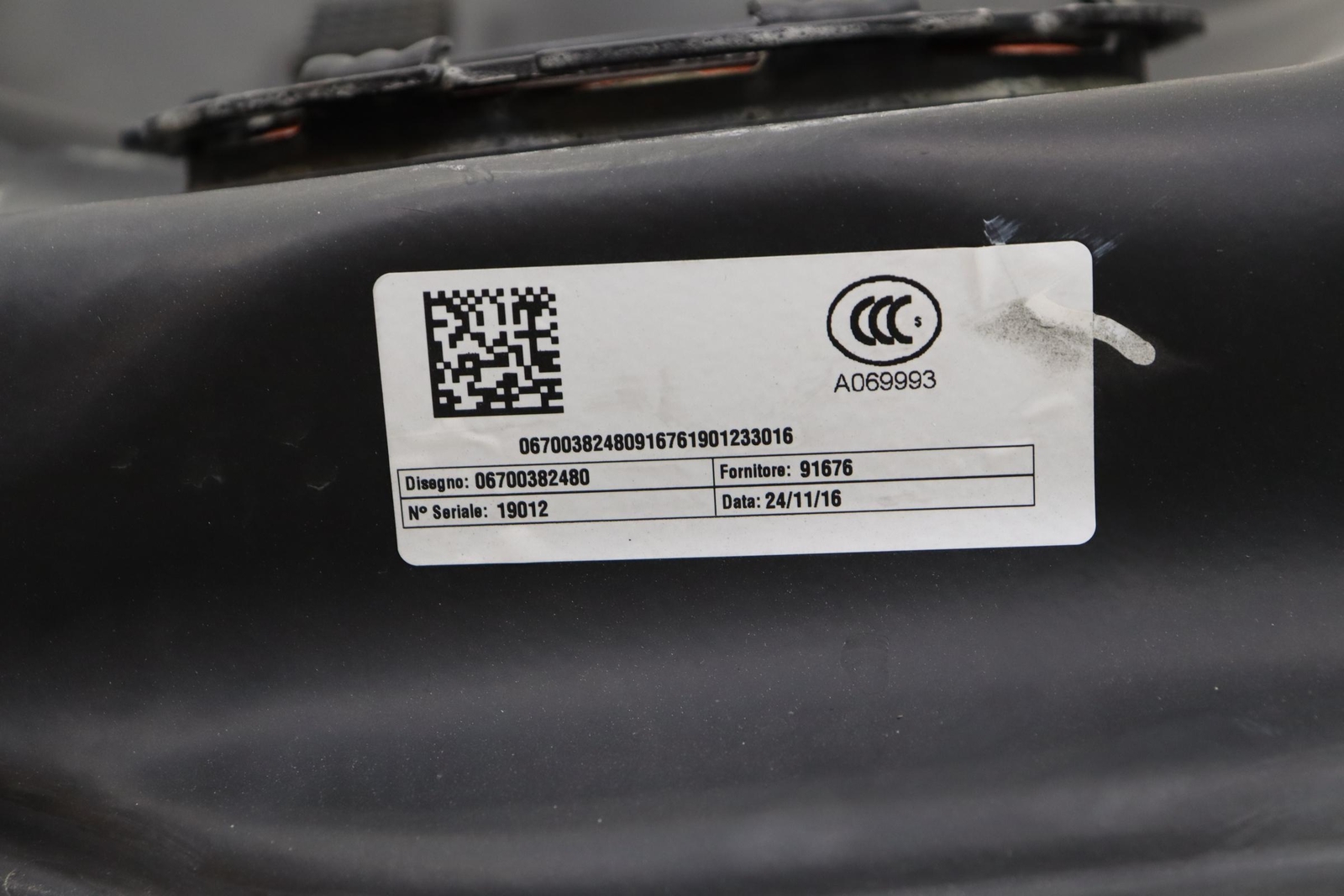2017 -2024 MASERATI QUATTROPORTE FUEL GAS TANK STORAGE RESERVOIR OEM 06700382480