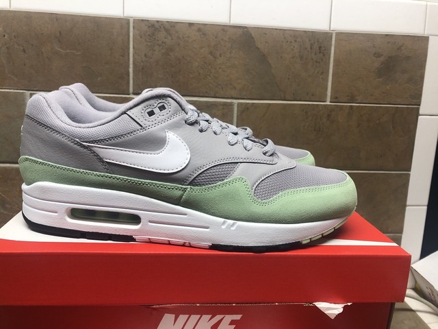 air max 1 mint green