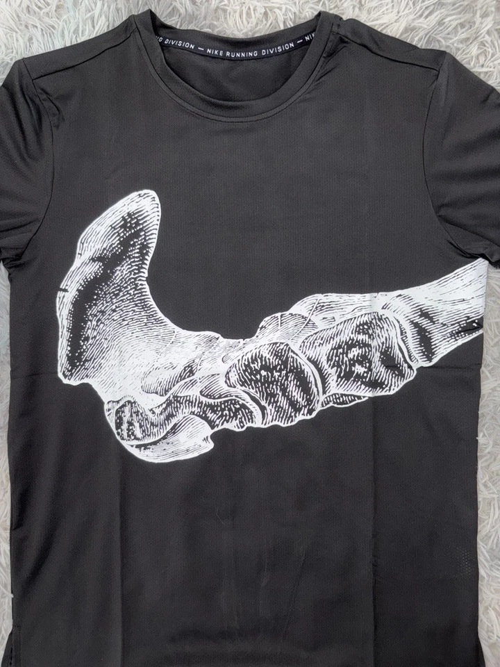 T-shirt Nike Running Division - Photo 4/4