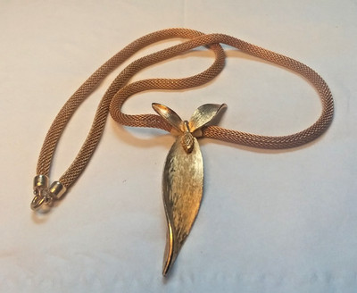20'' Gold Tone Judy Lee Mesh Pendant Necklace 03-01-2026