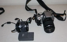 Canon EOS Digital Rebel XT / EOS Digital SLR Camera Works Great!