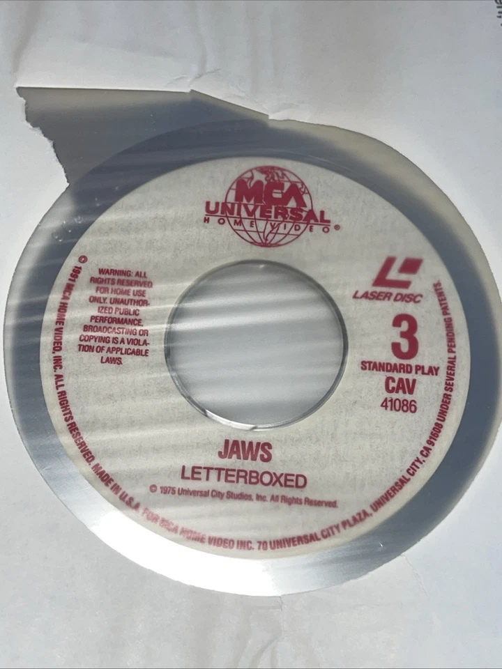 JAWS Laserdisc 2-Disc Letterboxed Edition Scheider Dreyfuss Spielberg 1975/1991 - Image 3 of 4