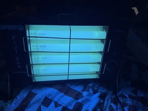 Sperti Fiji Sun Tanning Lamp with Bulbs Tested Working ( Missing Front Grill)