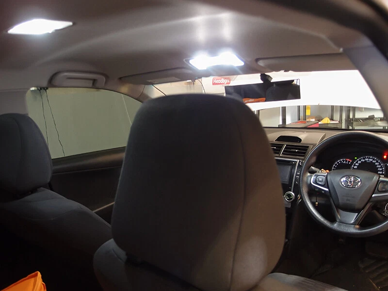 Светодиодный белый внутренний фонарь PHILIPS для Toyota Camry Altise ASV50 AVV50 15–17 годов выпуска - Изображение 2 из 3