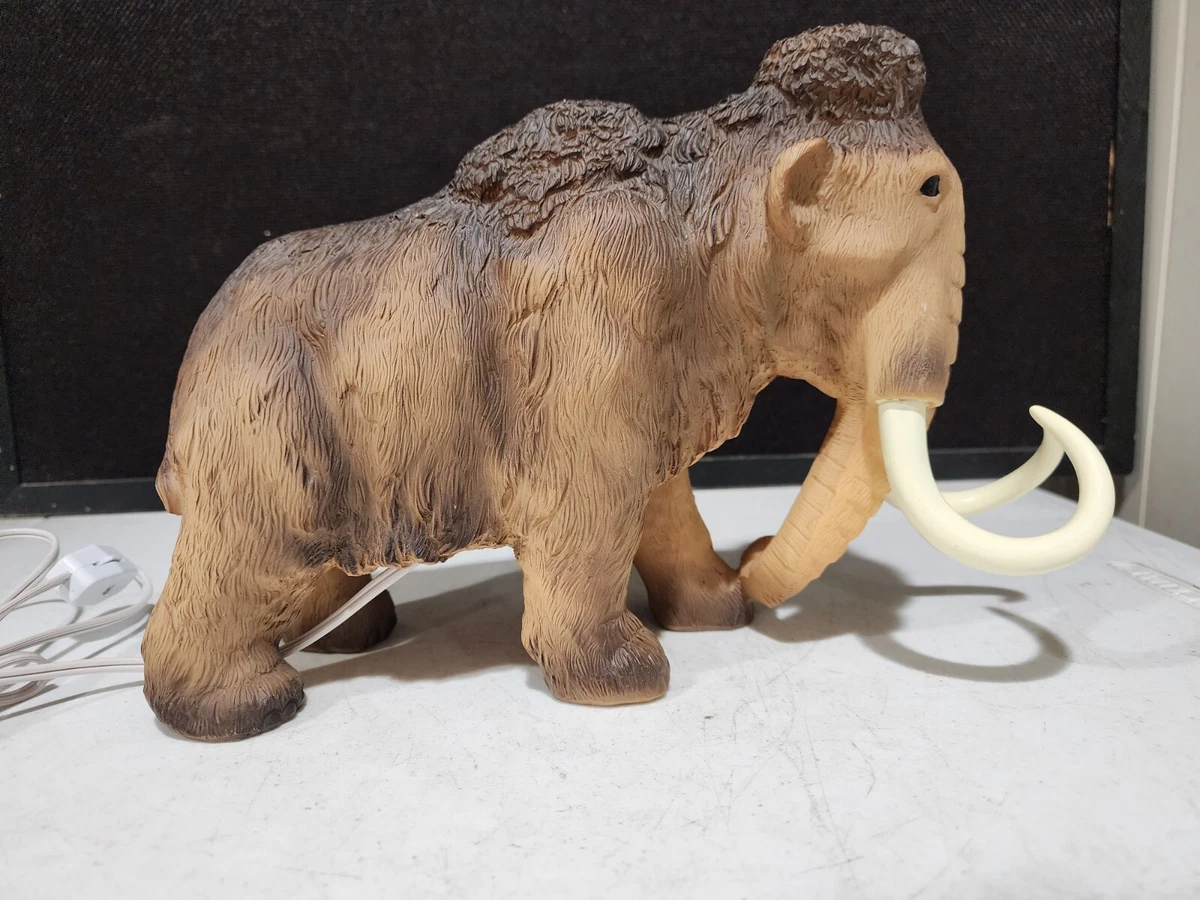 Wooly 2024 mammoth figures