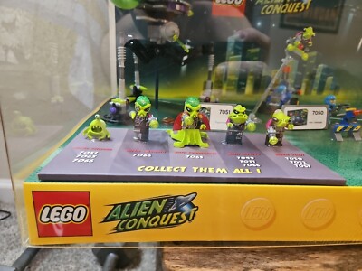 RARE Lego Display Alien Conquest. Sets 7051, 7050, 7052 | eBay