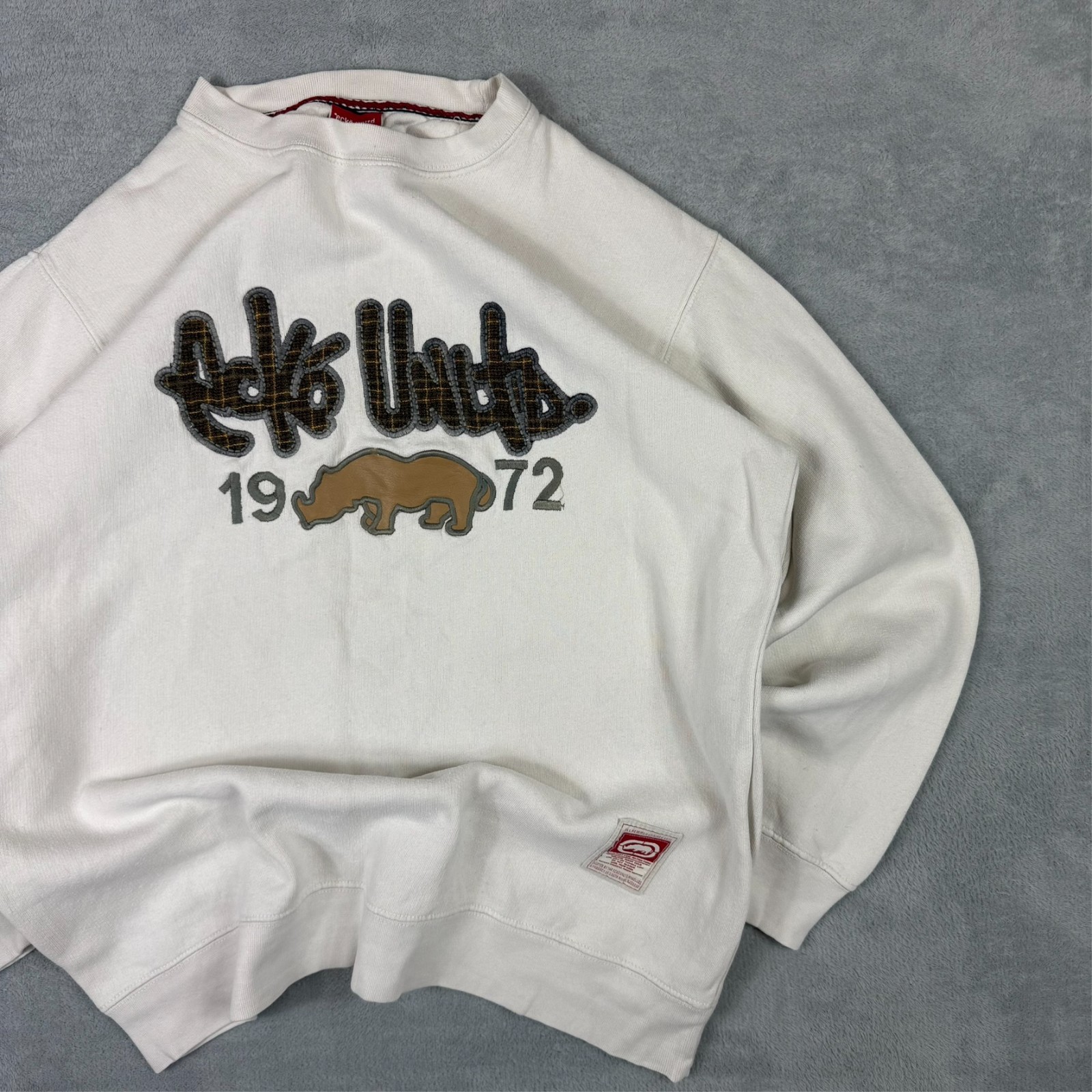 Vintage Ecko Untld 2000's Y2K White Spellout Size Medium Pullover Sweatshirt image 3