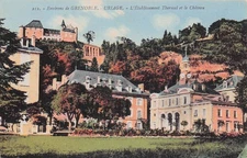 38 URIAGE LES BAINS L THERMAL ESTABLISHMENT ET LE CHATEAU