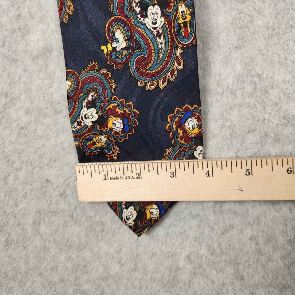 Vintage Disney Mickey Gravata Ilimitada Masculina Paisley Personagens de Desenhos Animados Feitos EUA Anos 90 - Imagem 4 de 4