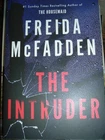 The Intruder: An Unputdownable Psych... by McFadden, Freida Paperback / softback