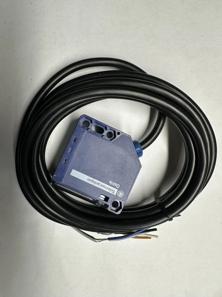 Telemecanique XUK5ARCNL2 Photoelectric Sensor, 20–240V AC/DC, SPDT Relay, 0–1 m - Image 4 of 4