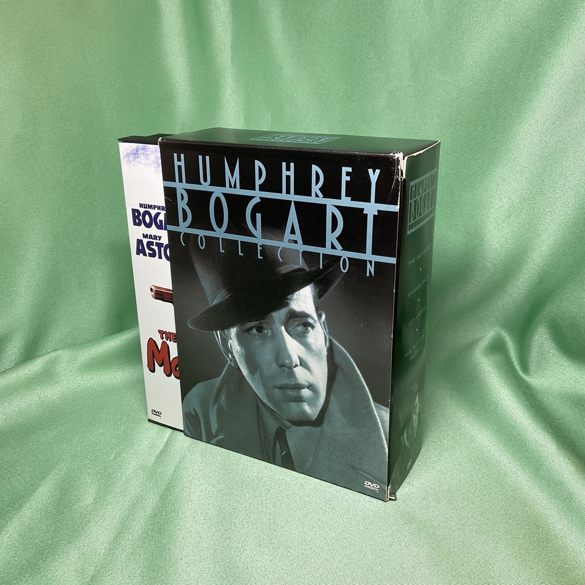 その他 Biography: Humphrey Bogart [DVD] Amazon.com: Humphrey Bogart: The Essential Collection (DVD