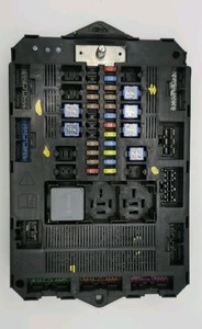 Fuse Box Central Electrics for Jaguar XF X250 08-11 2,7D 152KW 9554-30