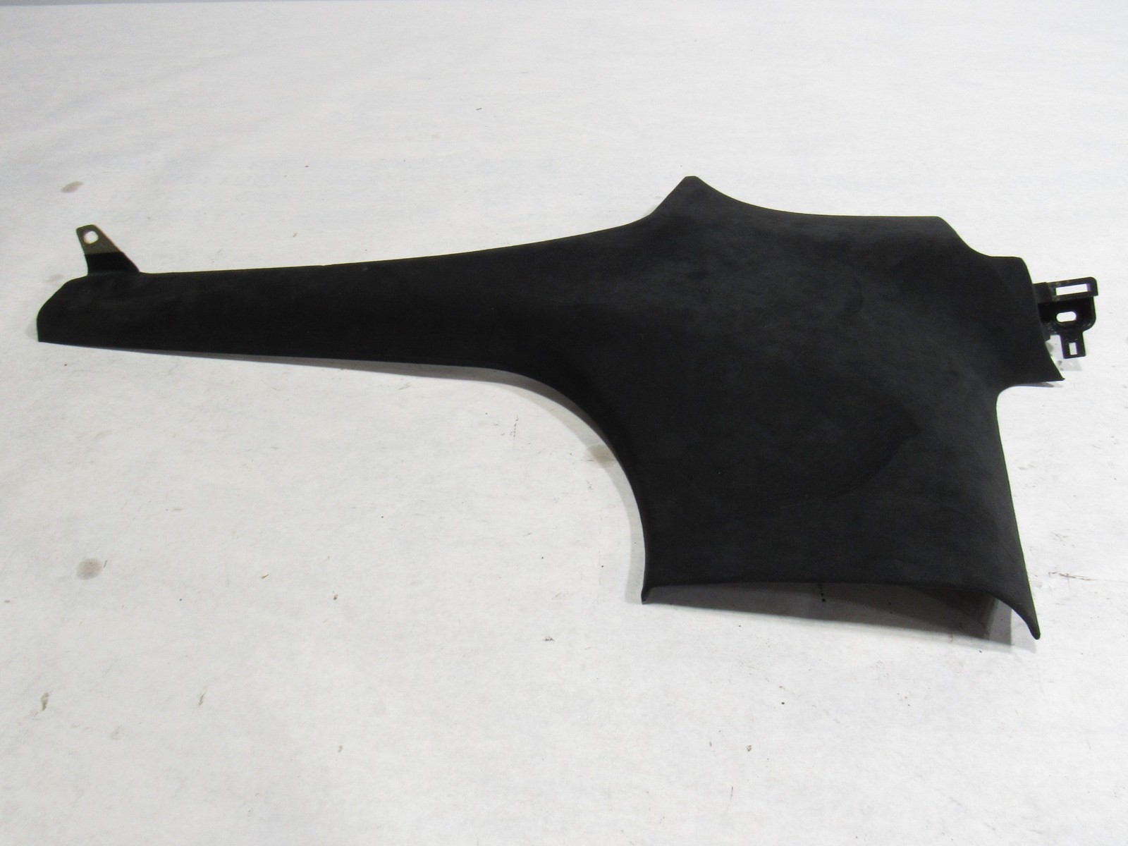 18-21 Aston Martin Vantage 2019 Right Passenger B Pillar Trim Cover Panel :O