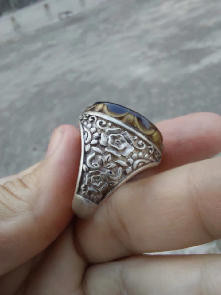 Anillo Sufí Vintage Yemení MARRÓN AQEEQ Grabado Kabadi Akik Ágata Plata Hombres Mujeres Foto 3 de 4