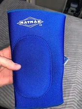 Matman Wrestling Knee Pad Blue  XS  for Knee Protection and Heat Retention