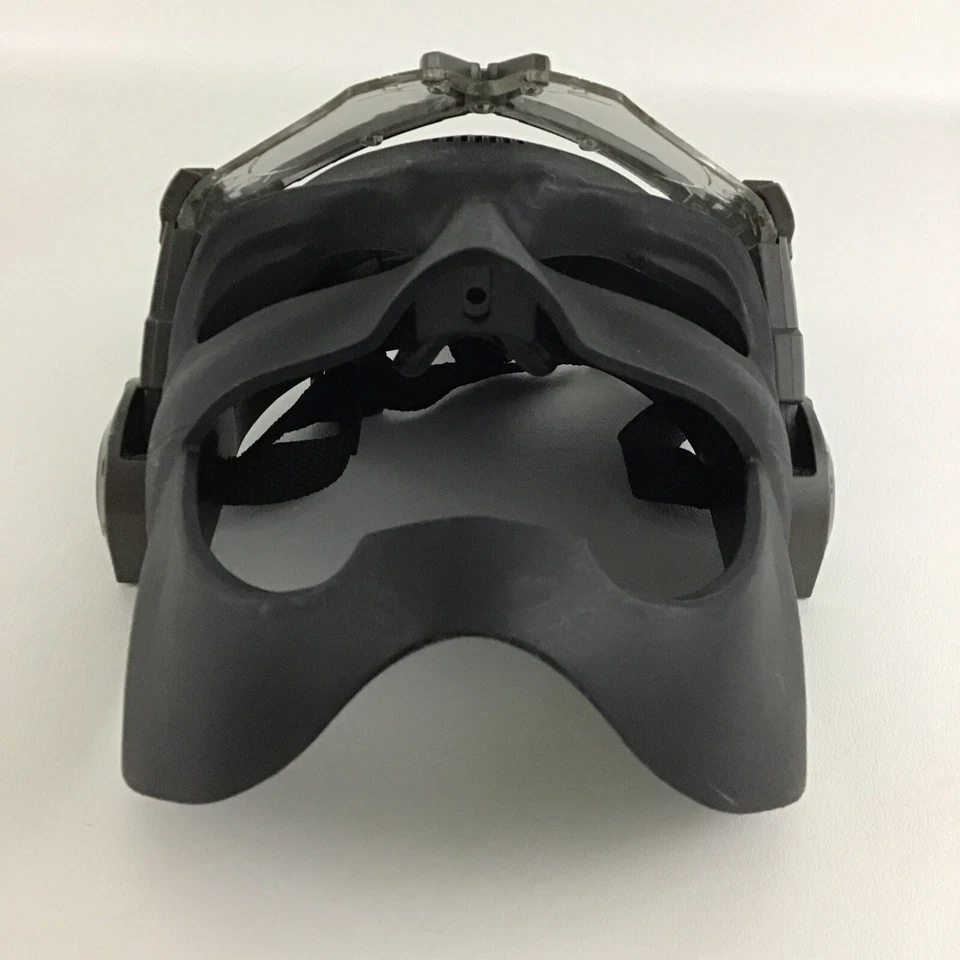 Тактический шлем DC Comics Justice League маска с изменяющим голос Batman Lights - Изображение 2 из 4