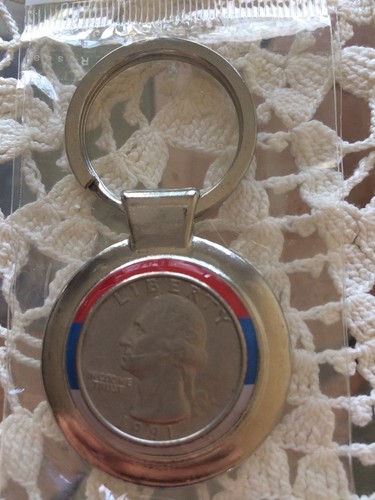 Serbia Llavero Nunca Usado Srpska Serbio Serbio Tapa Botella Abridor Bandera Cresta - Imagen 3 de 3