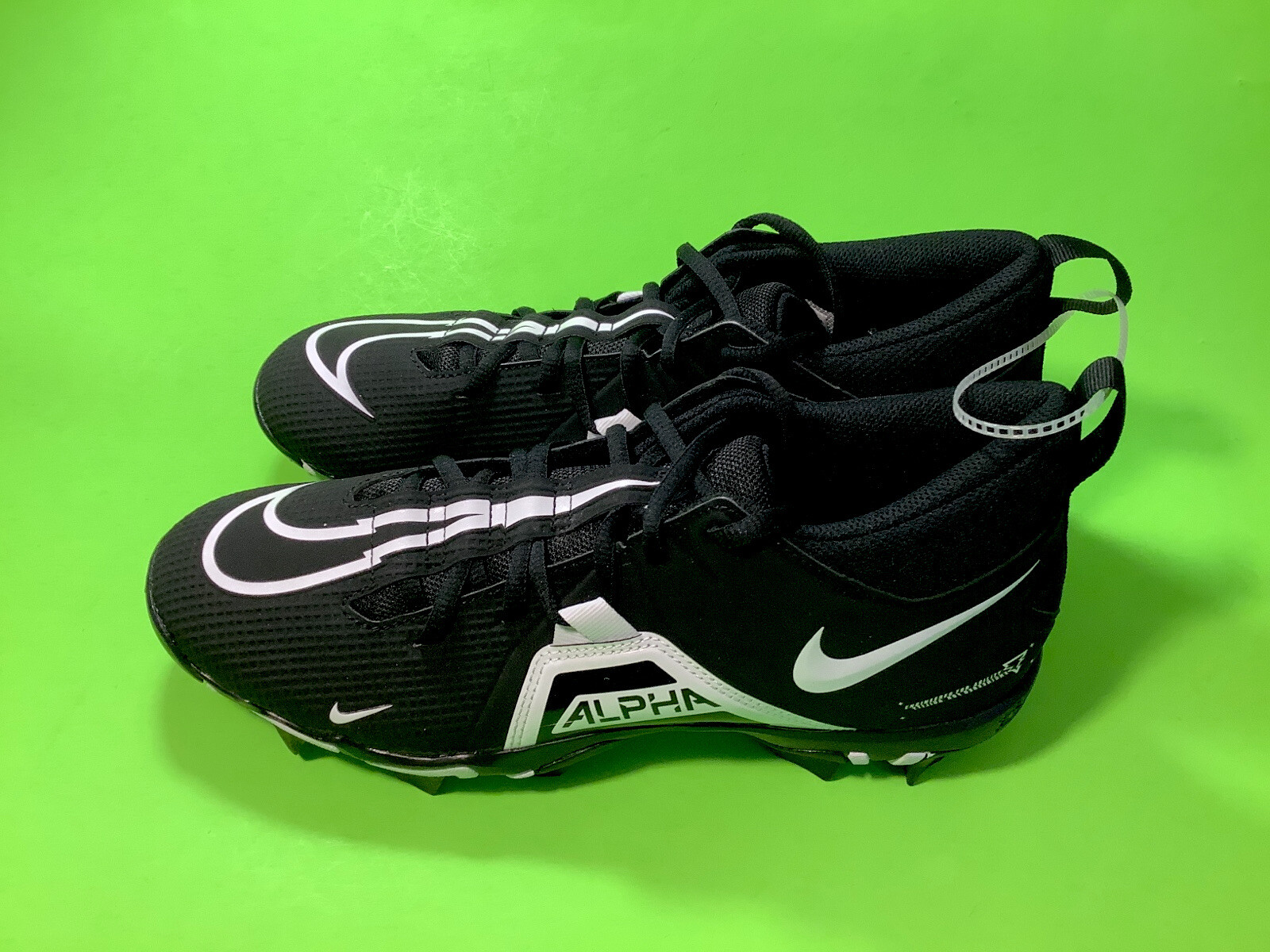 NIKE ALPHA MENACE Men’s Football Cleats Size 9.5 Black w/White NEW thumbnail 2