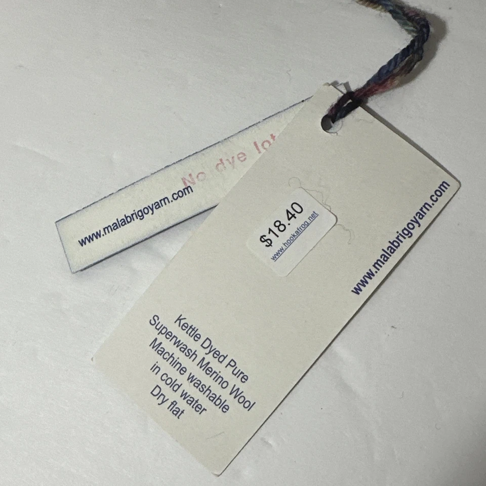 Malabrigo ARROYO Yarn 440 Yards 100% Superwash Merino Wool Kettle Dyed - Image 3 of 4