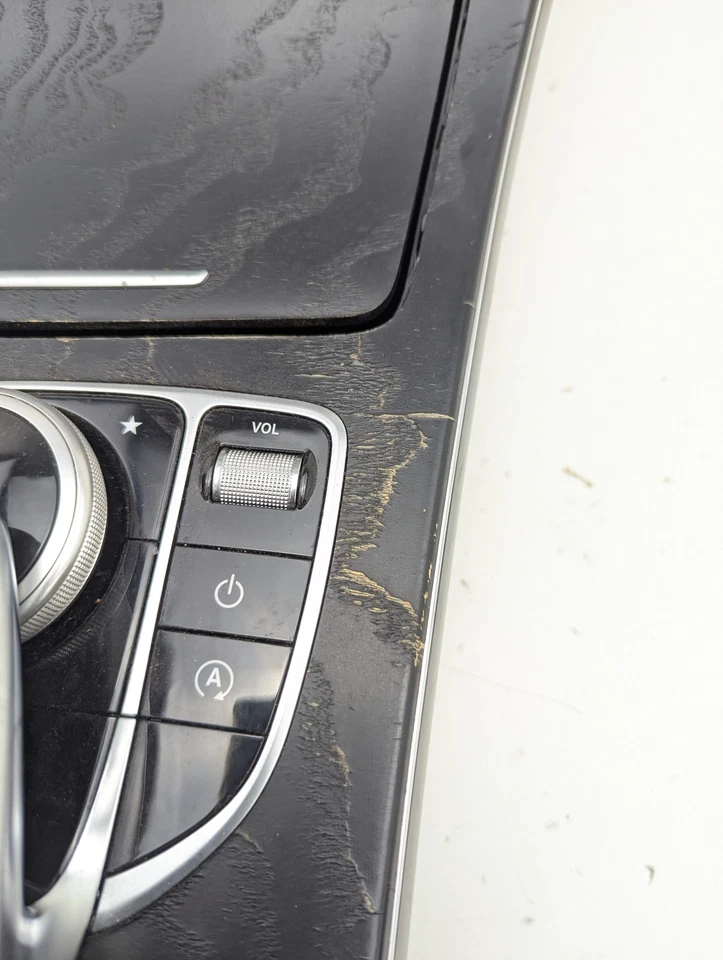 Mercedes-Benz C300 2015 consola central OEM 241-12722 Foto 4 de 4