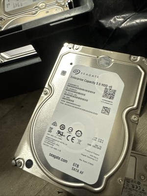 Seagate Exos 7E8 ST6000NM0115 6TB 7.2K 3.5'' SATA 6Gbps 512e 256MB Festplatte HDD