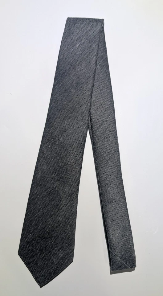 Corbata para hombre Banana Republic gris mezcla de seda Foto 2 de 4