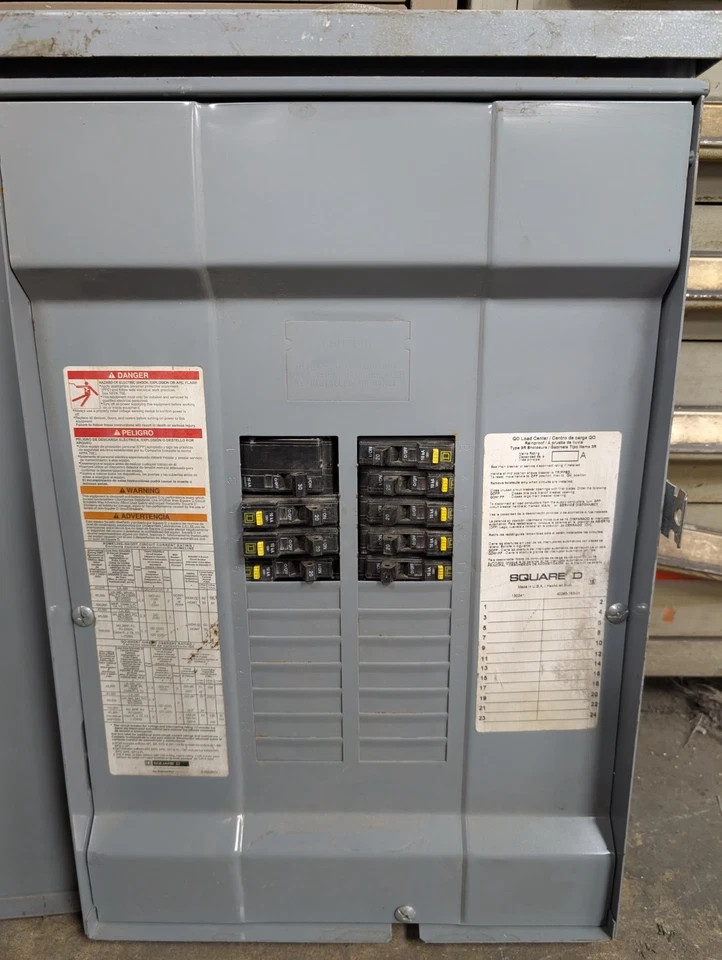 🤪 SQUARE D 125 AMP LOAD CENTER 120/240V 1 PHASE 3W 24 CIRCUIT QO124L125GRB - Image 2 of 4