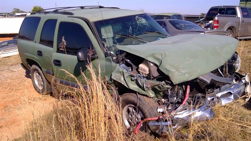 Transfer Case Dash 4L60E Transmission Opt NP8 Fits 00-02 Chevy Tahoe OEM - Image 2 of 4