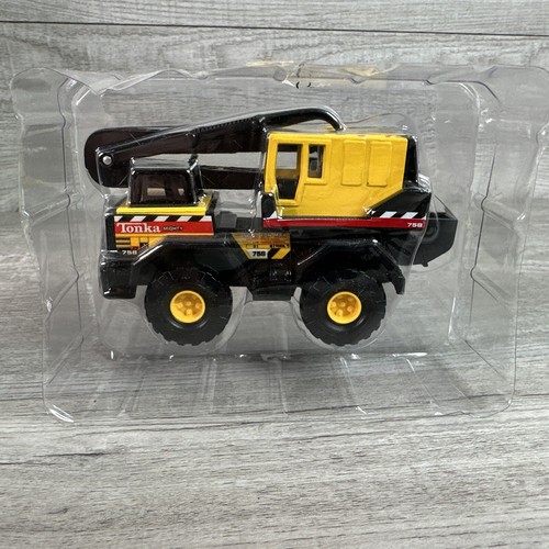 Complete Set of 4 2003 Hasbro Tonka Mini Mighty Replica 1:64 Scale NIB - Picture 8 of 10