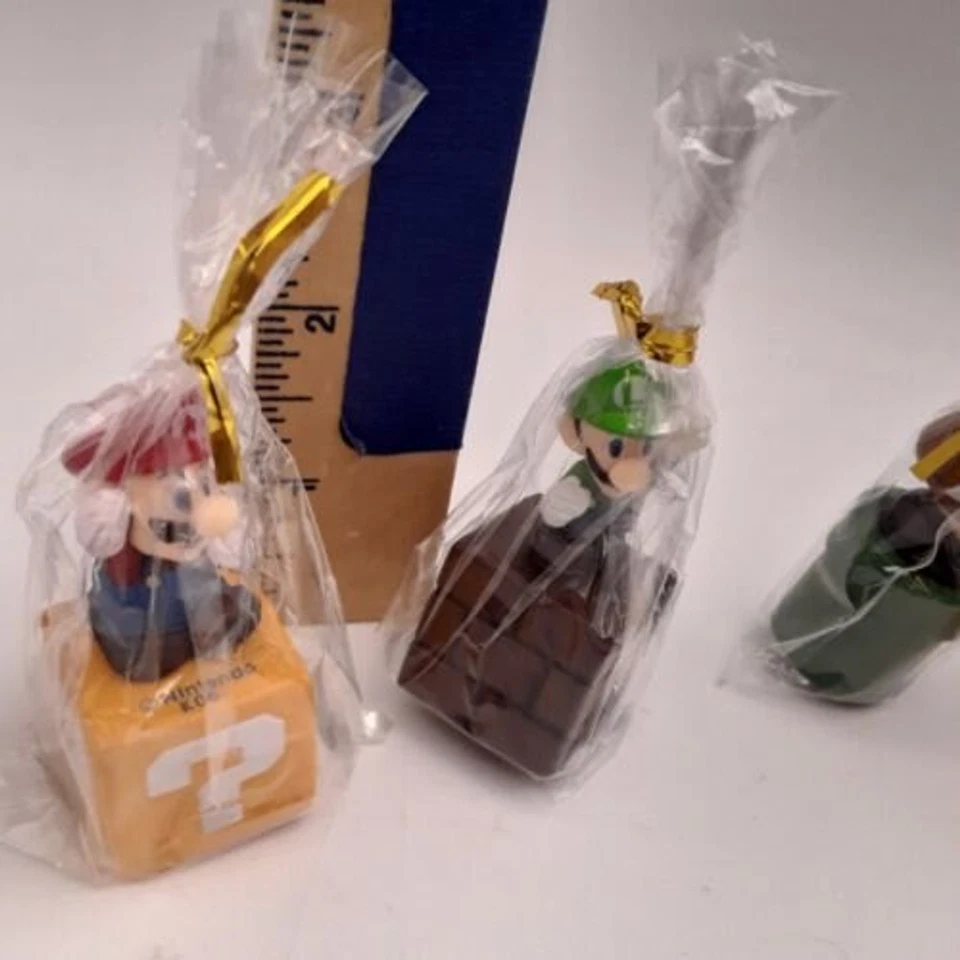 Lote de 5 mini figuras de Super Mario Bros en cajas Nintendo K06 Luigi Koopa etc. Foto 2 de 4