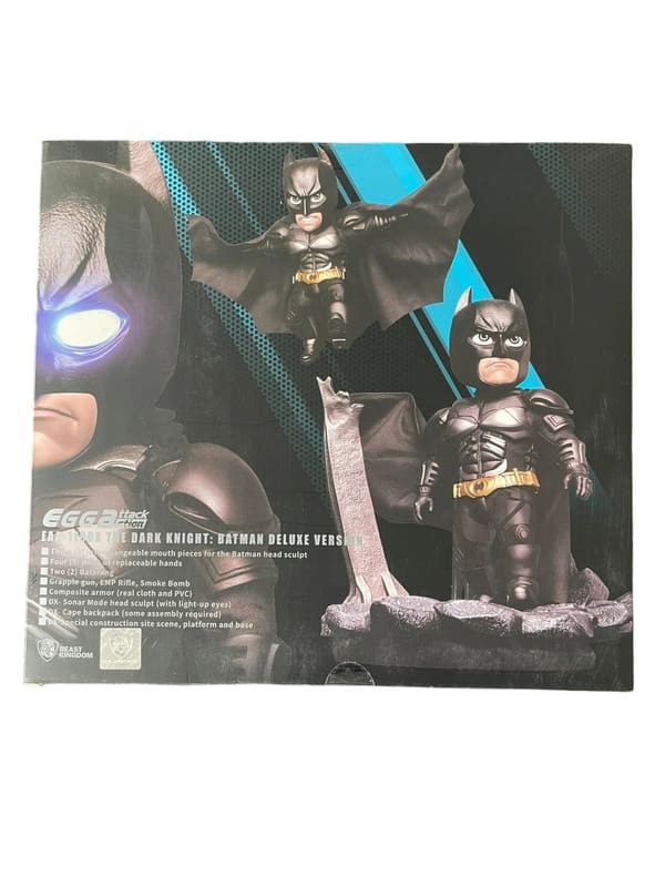 Figurine Batman Egg Attack en édition luxe pour vitrine de collection