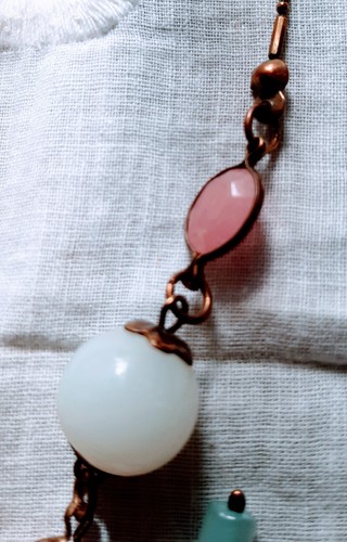 Vintage long bronzed necklace with pink, white, pale blue glass beads 40" long - Picture 3 of 4