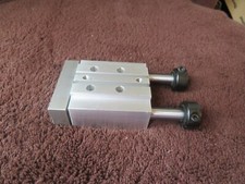NEW SPEEDAIRE PNEUMATIC CYLINDER 5PFJ4