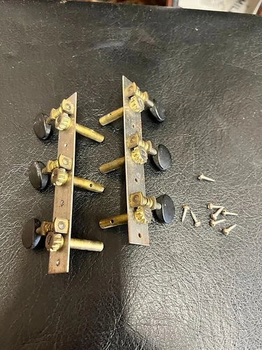 Waverly Open back 3 on a plate guitar tuners black plastic 1920s 1930s