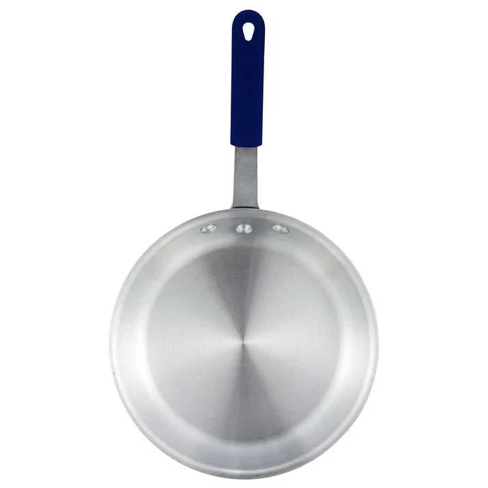 Winware 7 Inch Aluminum Fry Pan with Silicone Sleeve