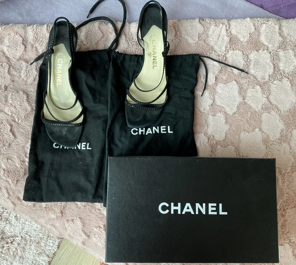 Chaussures Chanel - Photo 1/4