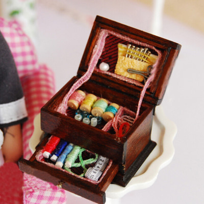 Vintage Sewing Needlework Needle Kit Box 1:12 Dollhouse Miniature Mini Decor*a5