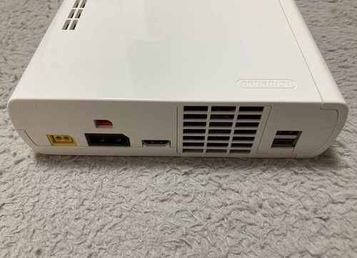 Wii U Cuerpo Blanco con Mario Kart & Smash Bros. Consola 32gb Japón - Imagen 9 de 16