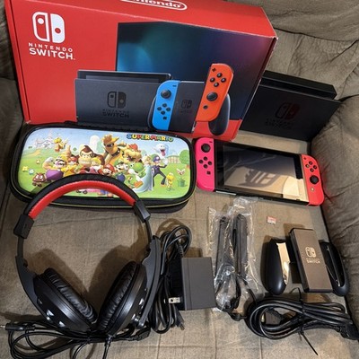Nintendo Switch 32GB Console Bundle Tested Works Nice Condition