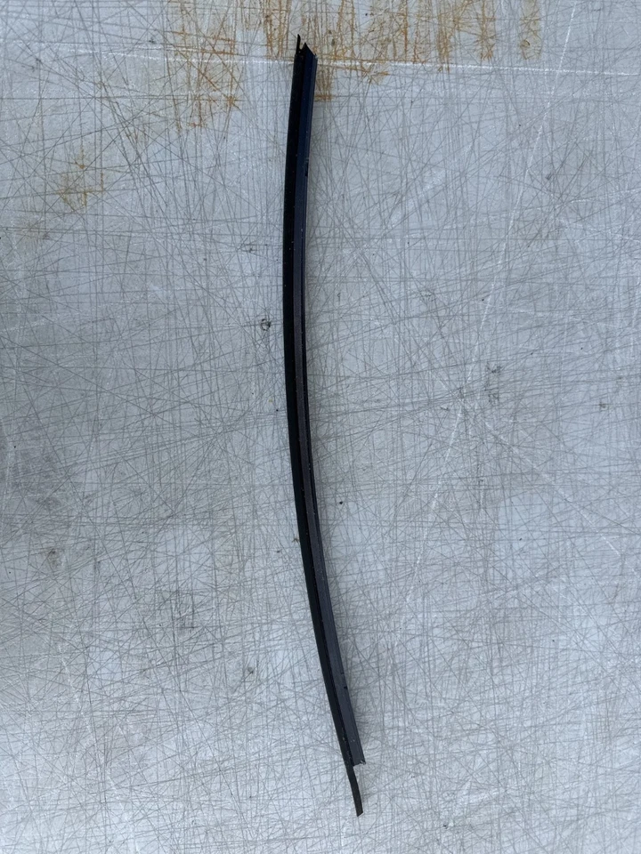 Mercedes-Benz S320 W140 1998 puerta trasera ventana divisor barra lado derecho OEM Foto 4 de 4