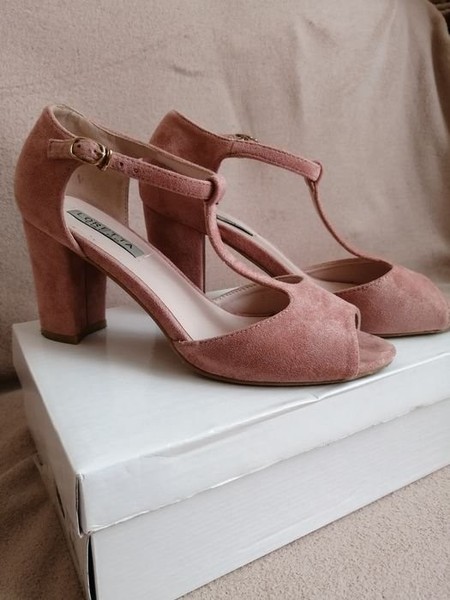 Women Heels Beige Synthetic 37